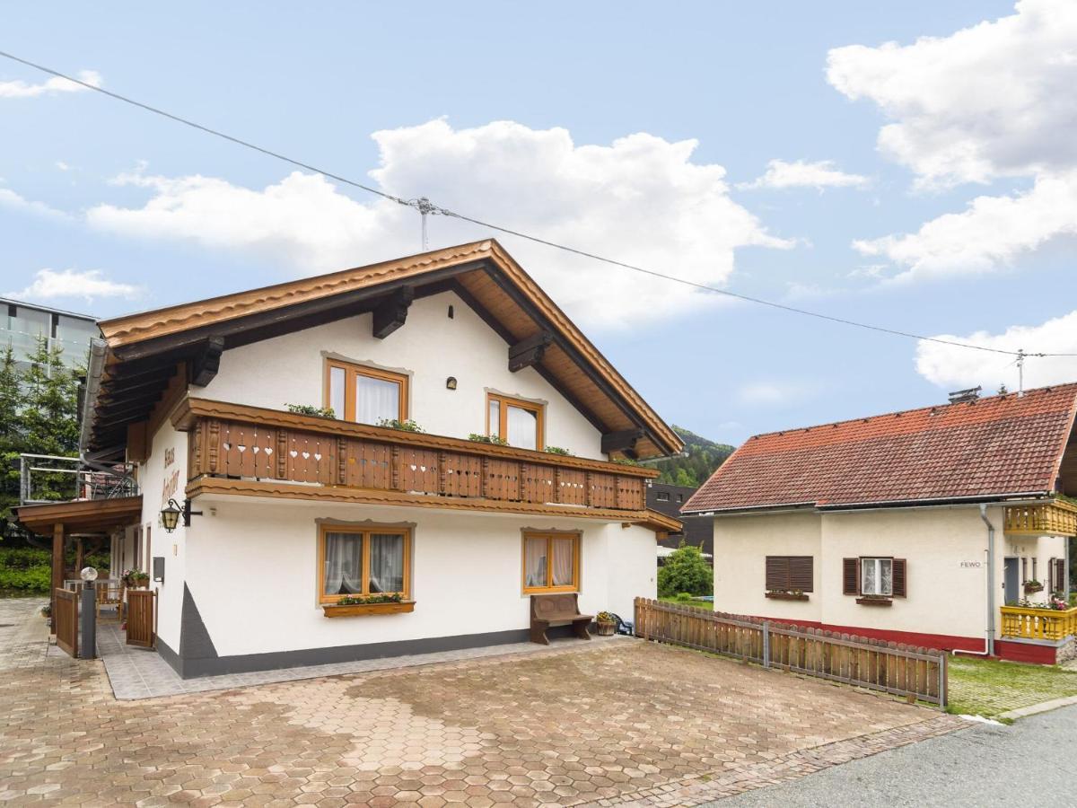 Apartment In Tr Polach Carinthia With Pool Tröpolach Exteriér fotografie
